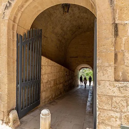 Historical Gem, Lux With Rooftop Pool By 360 Estates *