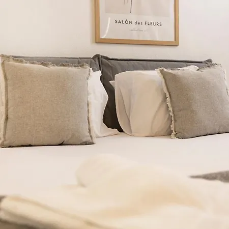 Historical Gem, Lux With Rooftop Pool By 360 Estates Nyaraló