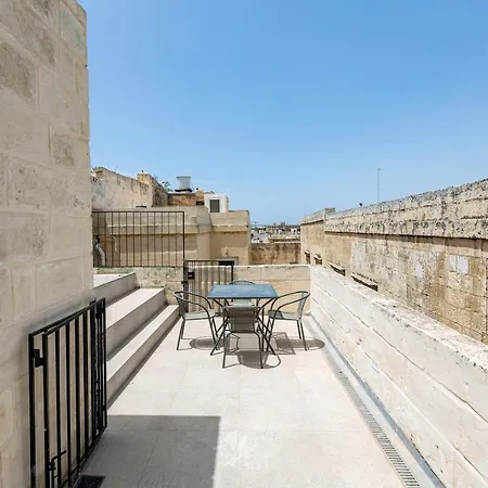 Historical Gem, Lux With Rooftop Pool By 360 Estates * Mdina