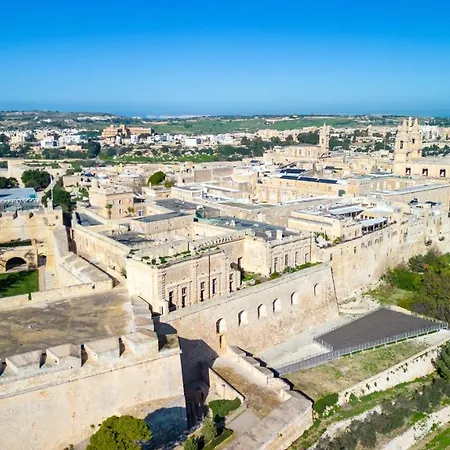 Historical Gem, Lux With Rooftop Pool By 360 Estates Nyaraló *