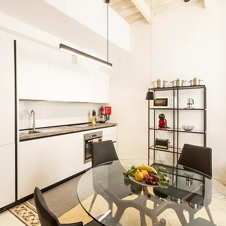 Historical Gem, Lux With Rooftop Pool By 360 Estates Nyaraló *