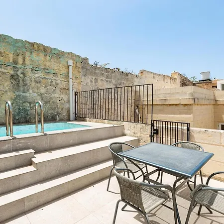 Historical Gem, Lux With Rooftop Pool By 360 Estates * Mdina