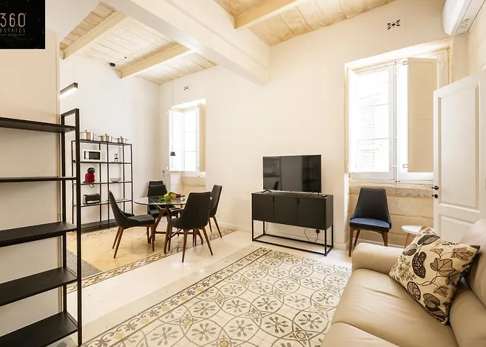 Ferienhaus Historical Gem, Lux With Rooftop Pool By 360 Estates