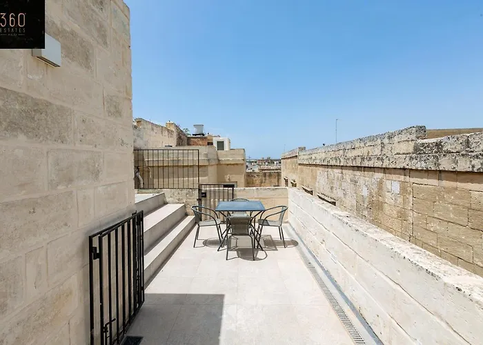 Historical Gem, Lux With Rooftop Pool By 360 Estates * Mdina